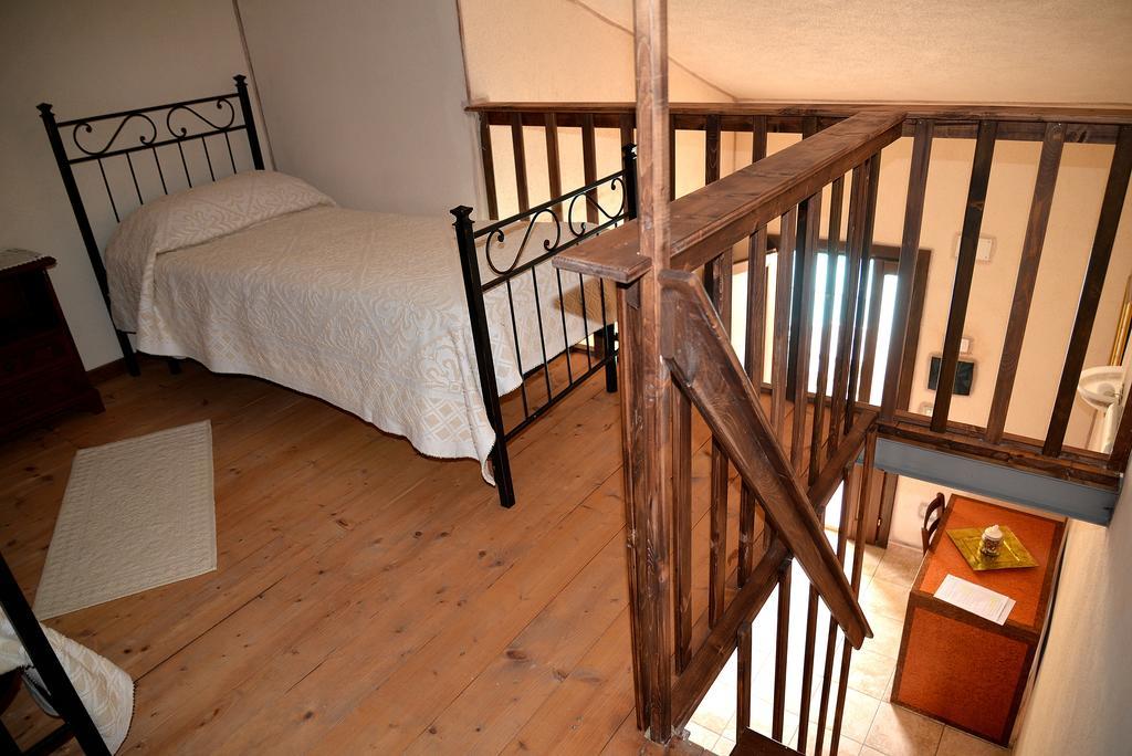 Hotel Valle Del Cedrino Galtellì 외부 사진