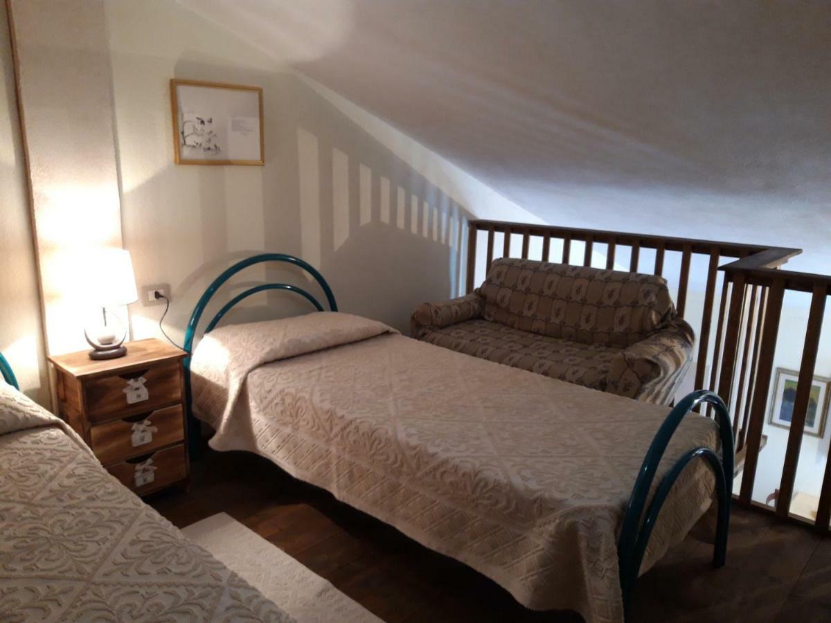 Hotel Valle Del Cedrino Galtellì 외부 사진