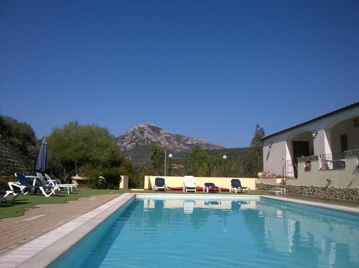 Hotel Valle Del Cedrino Galtellì 외부 사진